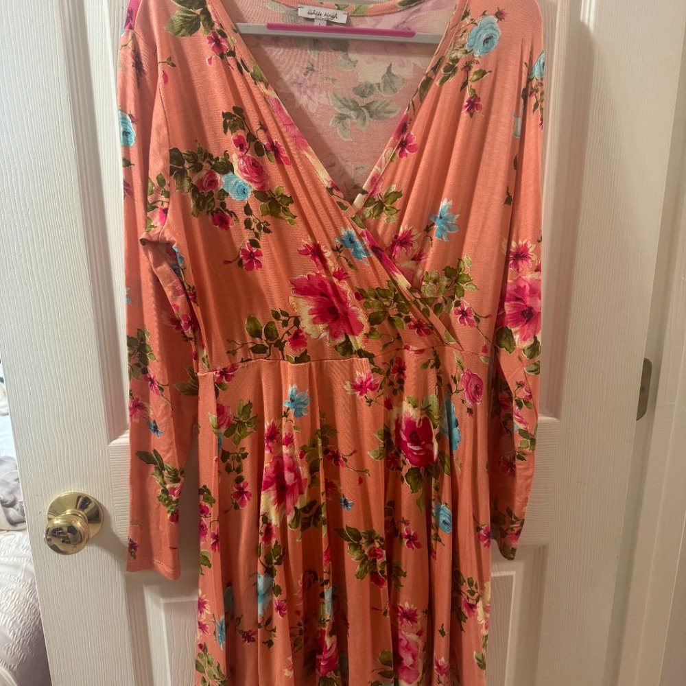 White Birch Floral Dress L NWOT - Picture 2 of 4